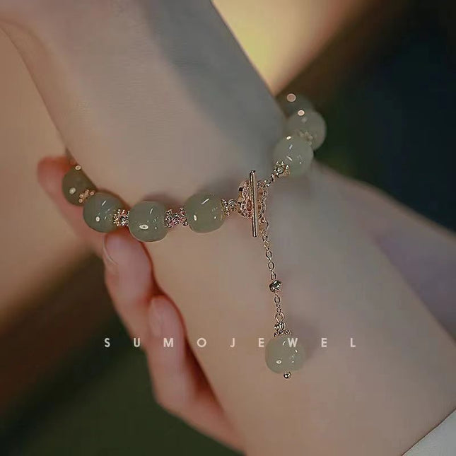 Imitation Hetian Yu bracelet female ins niche design non-fading retro light luxury temperament bracelet girlfriends gift Bai match