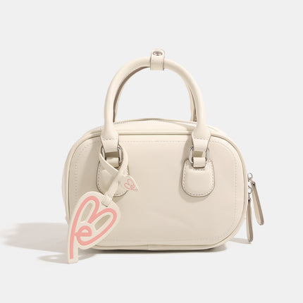 Niche Toast Bag Women's Large Capacity Tote Bag Commuting Shoulder Underarm Bag 2024 New Portable Bowling Bag