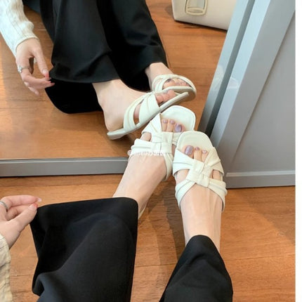 in stock and fast delivery! Su Yinyin Same Shoes Square Head Wrinkled Flat Casual Beach Slippers Women's Outer Wear Sandals