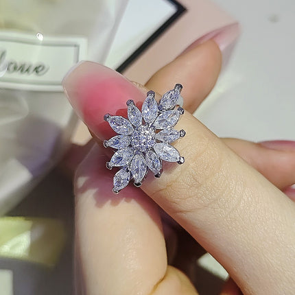 Europe and the United States cross-border e-commerce best selling new flower creative ring female niche high luxury r7886