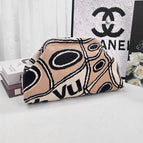 Flowers [khaki + black] / 30*22*9cm
