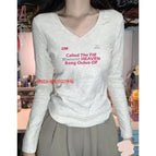 V neck 02 letters / S