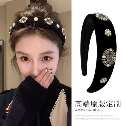 Black Velvet Rhinestone Pearl Headband Luxury High-End Hair Accessory New Style with Rhinestone Embellishments