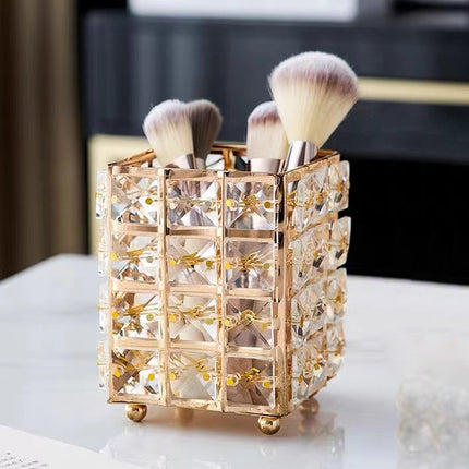 Factory wholesale Northern European style living room light luxury crystal tissue box home creative dining table high-end tissue storage box
