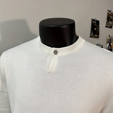 Men's White Henley Collar Short Sleeve Knitwear, Slim Fit, Figure-Displaying, Casual Single Button Design