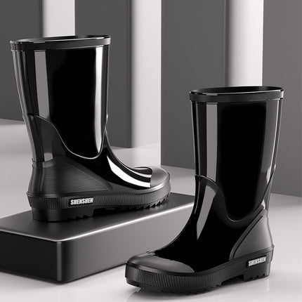 Fashion rain boots men's waterproof mid-barrel rain boots thick-soled outdoor car wash fishing site labor protection water shoes PVC rubber shoes