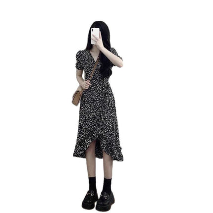Gentle Black Summer Dress 2025 New Mori Girl Hepburn Style Tea Break Dress Cool Style Fishtail Floral Dress for Women