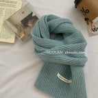 Homemade wool flat plate lake blue