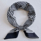 Hanging card square houndstooth black / 58x58cm