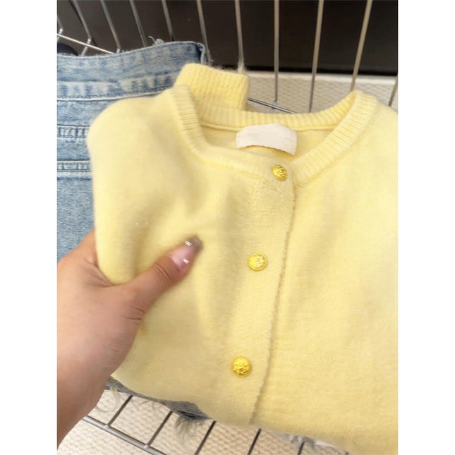 CHAO class recommend! White cream retro small gold button round neck soft waxy knitted cardigan sweater women's autumn and winter