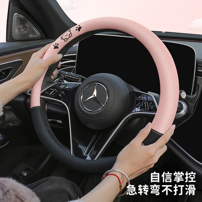 Car steering wheel cover four seasons universal women's skin-sensitive leather cute handle cover ultra-thin breathable non-slip D-type steering cover