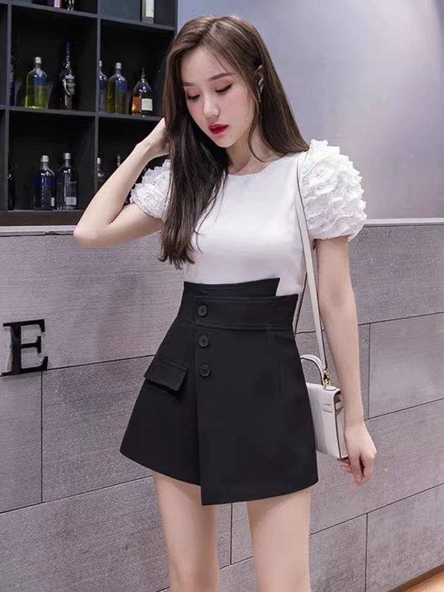 A- line Wide Leg Shorts Women's 2024 Spring High Waist Slimming Black Suit Design Sense Button Fashion Bust Pants Skirt