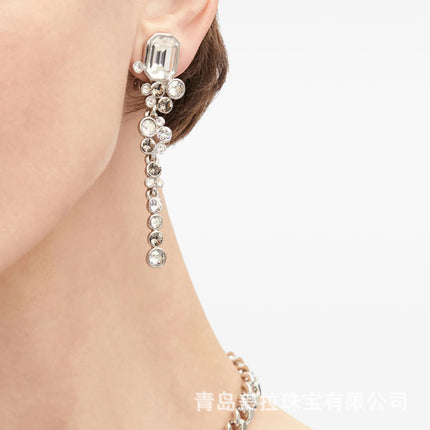 Oscar De La Renta European and American Retro Old Long Exaggerated Shoulder Sweep Ear Clip Elegant Niche Design