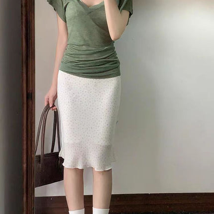 Tencel Threaded Elegant Retro V-Neck Green Short-Sleeved T-Shirt for Women Summer New Relaxed, Fashionable and Elegant Pure Desire Top