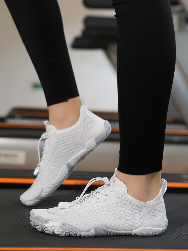 New Cross-Border Water Shoes for Couples, Outdoor Beach Shoes, Hiking, River Trekking, Five-Finger Swimming, Breathable