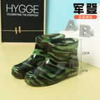 Military green / 36