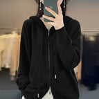 Black / M