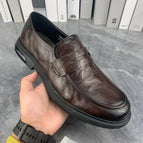 Brown / 38