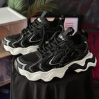 white and black / 39