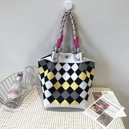 Niche design black and white diamond knitted tote bag handbag casual versatile large capacity messenger bag factory direct sales