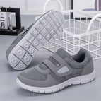 Dark gray male / 35