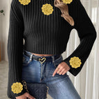 Black (5 hand hooked yellow flowers) / S