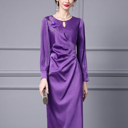 Zhili Purple Feminine Dress with Three-Dimensional Floral Decoration, Pleated Waist, and Bodycon Skirt That Accentuates the Figure, Spring 2026