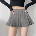 9033 # Gray [short in front and long in back] / S