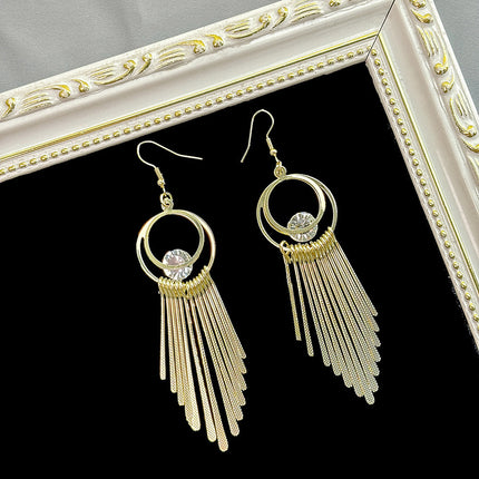 European and American Style Simple Elegant Metal Wind Ring Earrings Retro Exaggerated Irregular Electroplating High-grade Earrings for Women