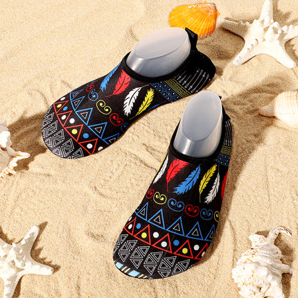 Cross-border new beach shoes quick-drying non-slip soft bottom outdoor wading shoes indoor fitness floor socks yoga shoes