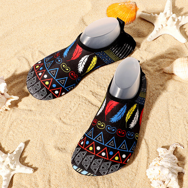Cross-border new beach shoes quick-drying non-slip soft bottom outdoor wading shoes indoor fitness floor socks yoga shoes