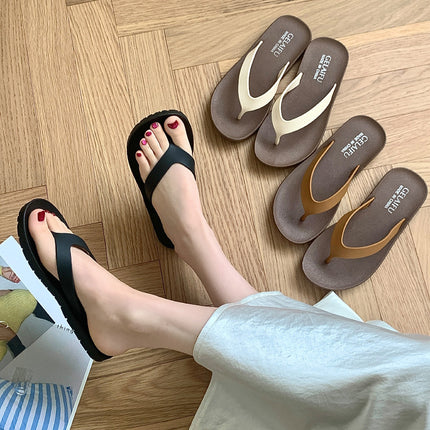 Flip-Flops for Women, Summer Outdoor Wear, Flat-Soled Fashionable Internet Celebrity Beach Sandals, Soft-Soled Bathing Non-Slip Flip-Flops