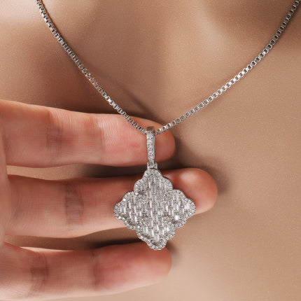 European and American new sweet light luxury full diamond Clover pendant female ins style niche 5A zircon necklace one-piece delivery