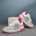Pink and white / 38