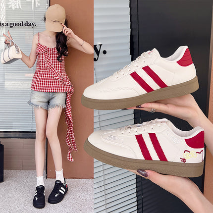Cute KT Cat Embroidered German Training Shoes Women's 2025 New Korean Style Niche Chic All-match Skate Shoes Casual White Shoes for Women