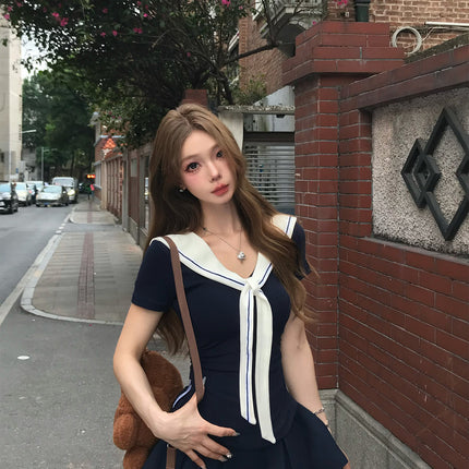 College Style Sexy Suit for Women Summer New T-Shirt Top Pleated Skirt Two-Piece Set for Small People