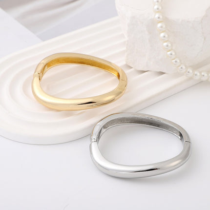Bracelet Jewelry European and American Style Hand Jewelry Wide Texture Zinc Alloy Bracelet Women's Simple All-match Gloff Texture Bracelet