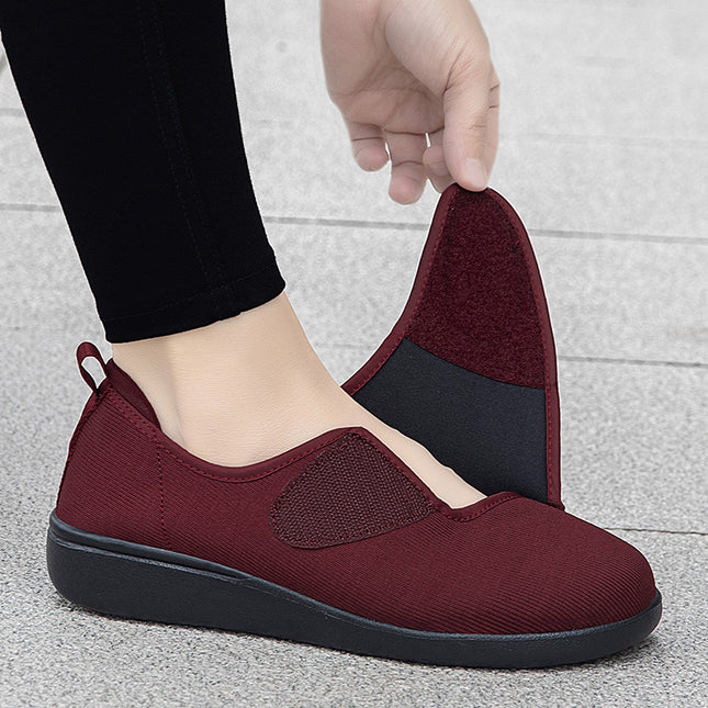 Thumb Valgus Elderly Women's Shoes Spring Swollen Feet Big Foot Bone Mother's Shoes Fat Wide Fat Elderly Cloth Shoes
