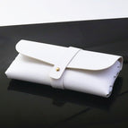 White leather box [button] + glasses cloth