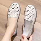 White / 35