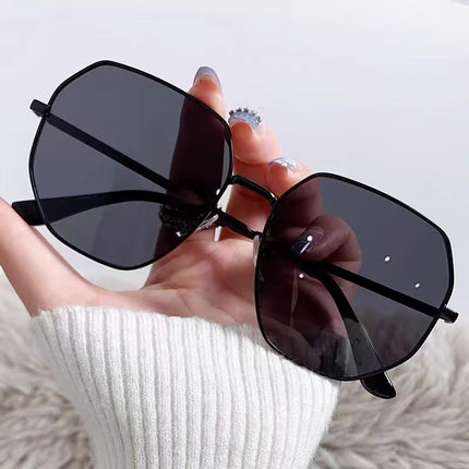 Metal Polygonal Anti-Uv Sunglasses for Men and Women, Fashionable and Versatile, Travel Photography, Sun Protection Glasses