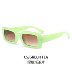 Dark purple frame gradually tea slices