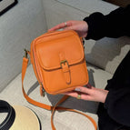 Shoulder bag-brown / 16*9*20CM