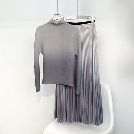 Textured Pleated Bottoming Shirt for Women, Elegant High Collar, Slim Fit, Miyake Non-Balling Gradient Long-Sleeved T-Shirt Top