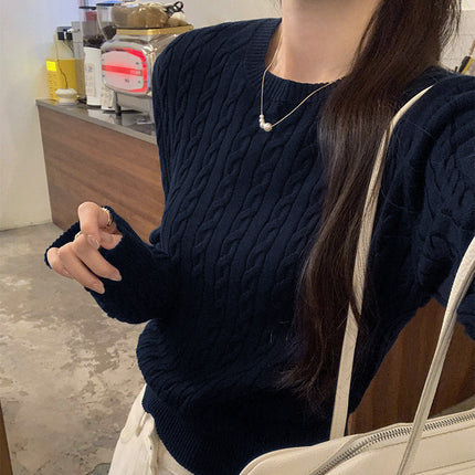 Designed with Korean Style, Gray Cable-Knit Sweater for Women, New Slim-Fit Short Top for Autumn and Winter