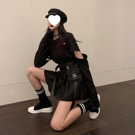 Korean Version 2020 New Dark Style Design Niche Internet Celebrity High-Waisted Pleated Slimming A-Line Short Skirt for Women