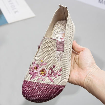 2023 Summer new old Beijing cloth shoes women's casual breathable middle-aged mother ethnic embroidered shoes wholesale