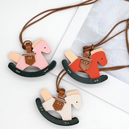 Leather decorative small Trojan horse pendant female car keychain rearview mirror pendant rocking Trojan bag pendant wholesale