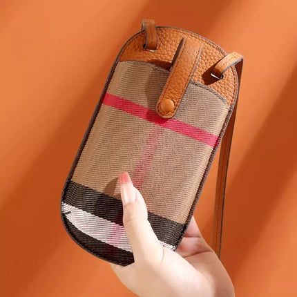 Mobile Phone Bag for Women 2026 New Style Crossbody Bag Fashionable Casual Summer Lightweight Mini Bag Genuine Leather Small Shoulder Bag