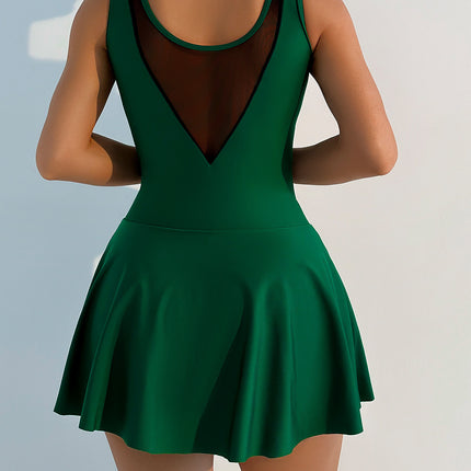 One-Piece Swimsuit / Maillot Une Pièce